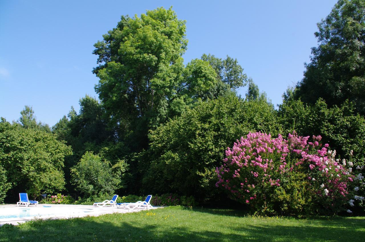 Bed and Breakfast Domaine de Pladuc Lachaise Exterior foto